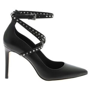 🖤 MK STUDDED WRAP PUMPS